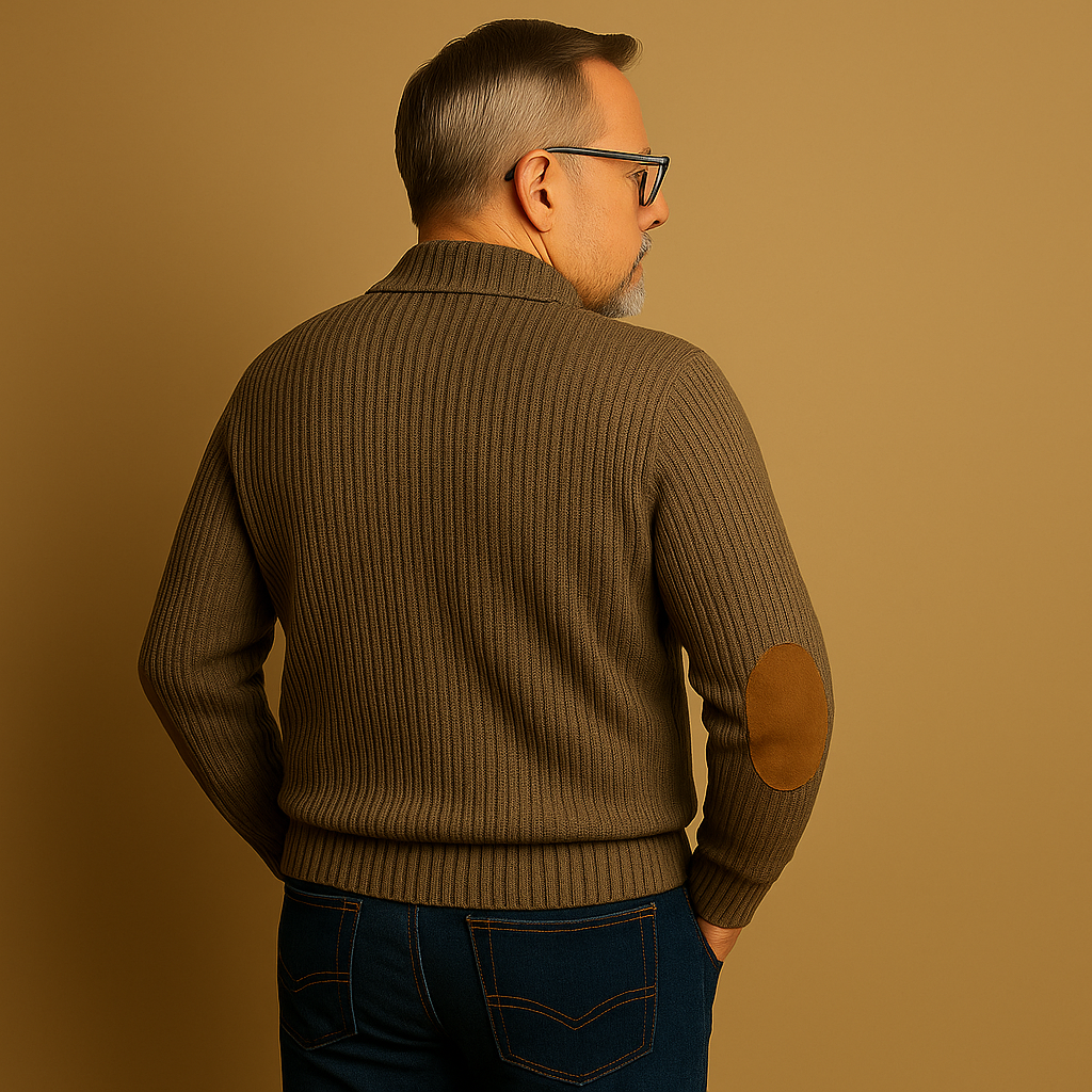 Saela & Co - High Neck Sweatshirt